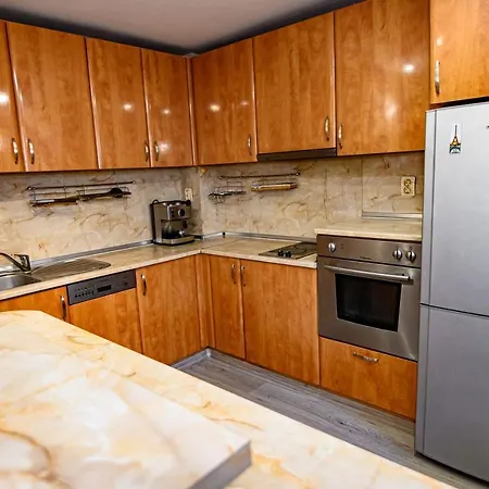 بيت ضيافة Lalev 3*