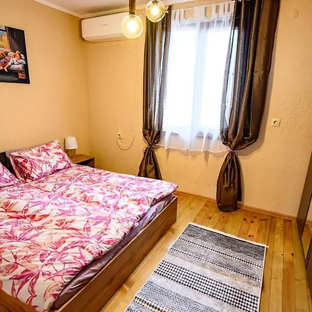 Pensjonat Lalev Bansko