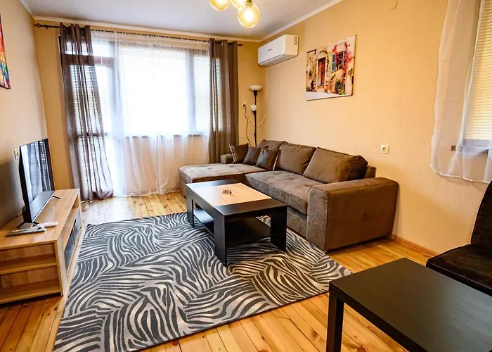 Lalev Πανσιόν Μπάνσκο