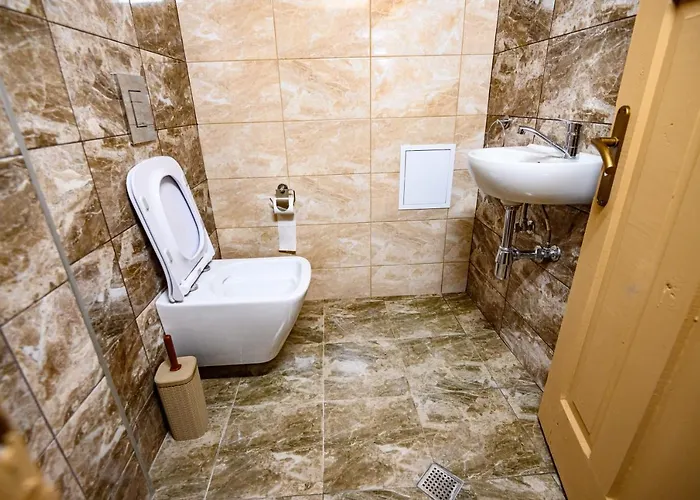 Lalev בית הארחה בנסקו